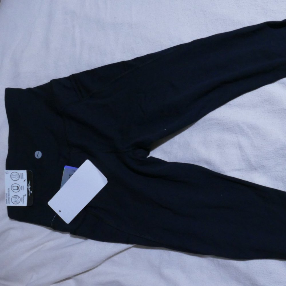 Capri Leggings